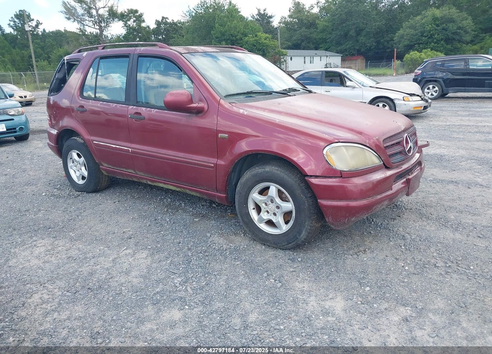2000 MERCEDES-BENZ ML 320 VIN: 4JGAB54E6YA190258