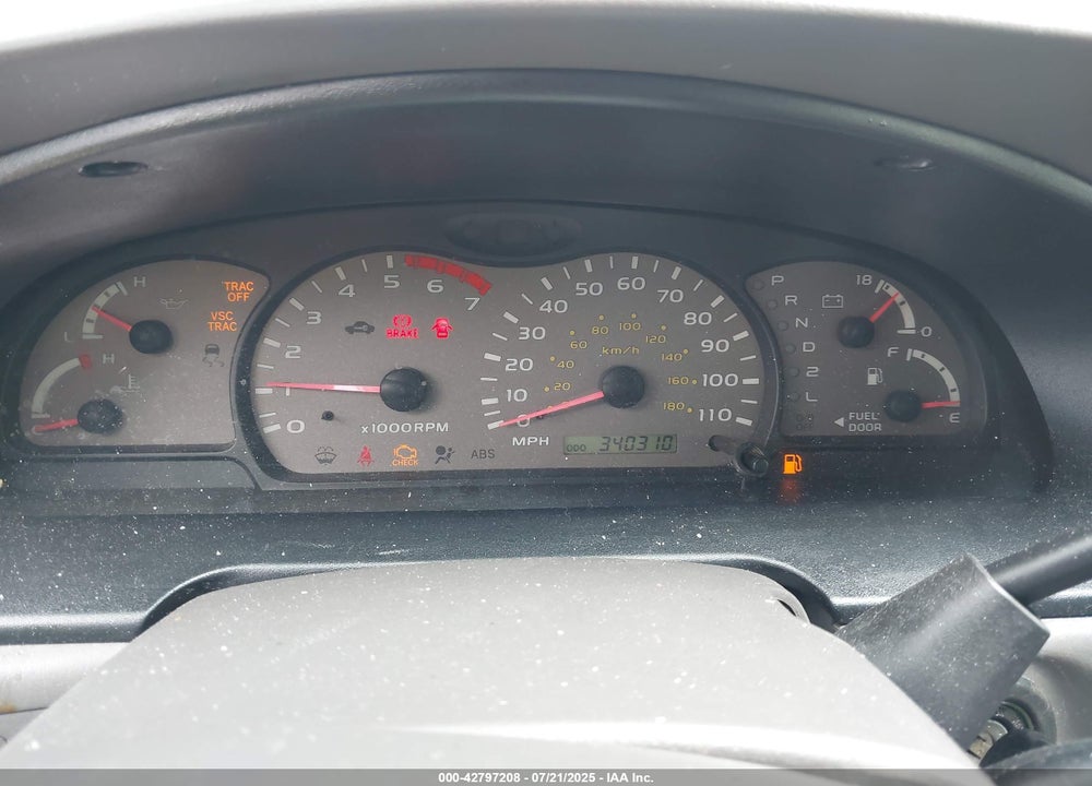 2003 TOYOTA SEQUOIA SR5 V8 VIN: 5TDZT34A93S144893