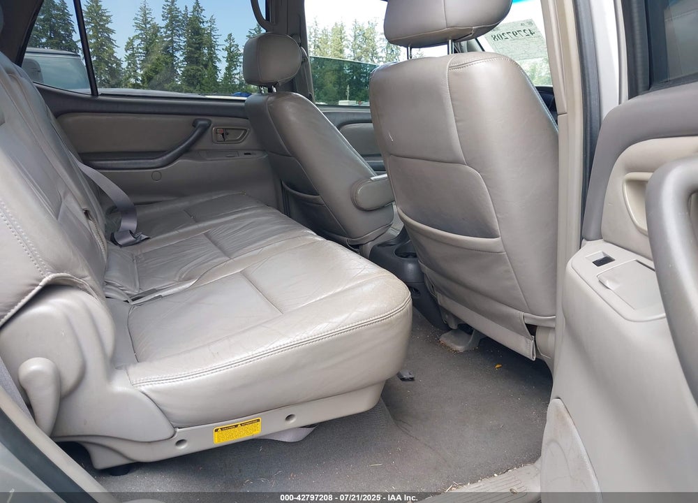 2003 TOYOTA SEQUOIA SR5 V8 VIN: 5TDZT34A93S144893