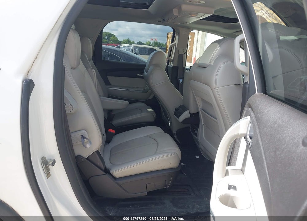 2007 GMC ACADIA SLT-1 VIN: 1GKEV33767J167554