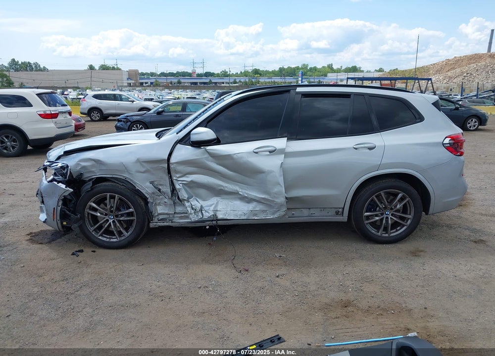 2021 BMW X3 VIN: 5UXTY9C09M9H02973