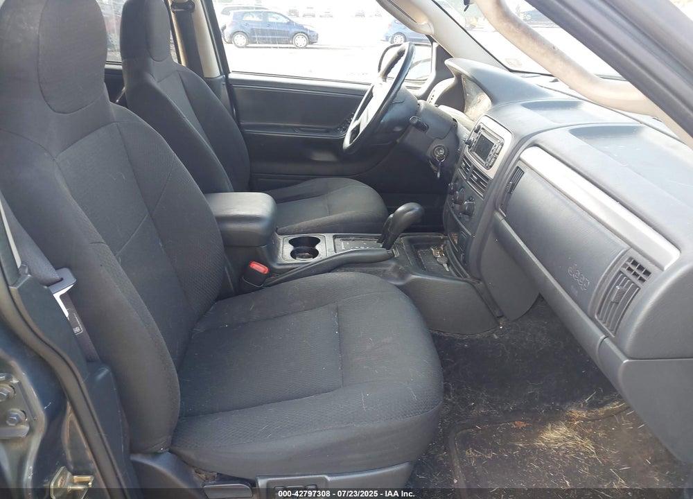 2004 JEEP GRAND CHEROKEE LAREDO VIN: 1J4GW48S14C223205