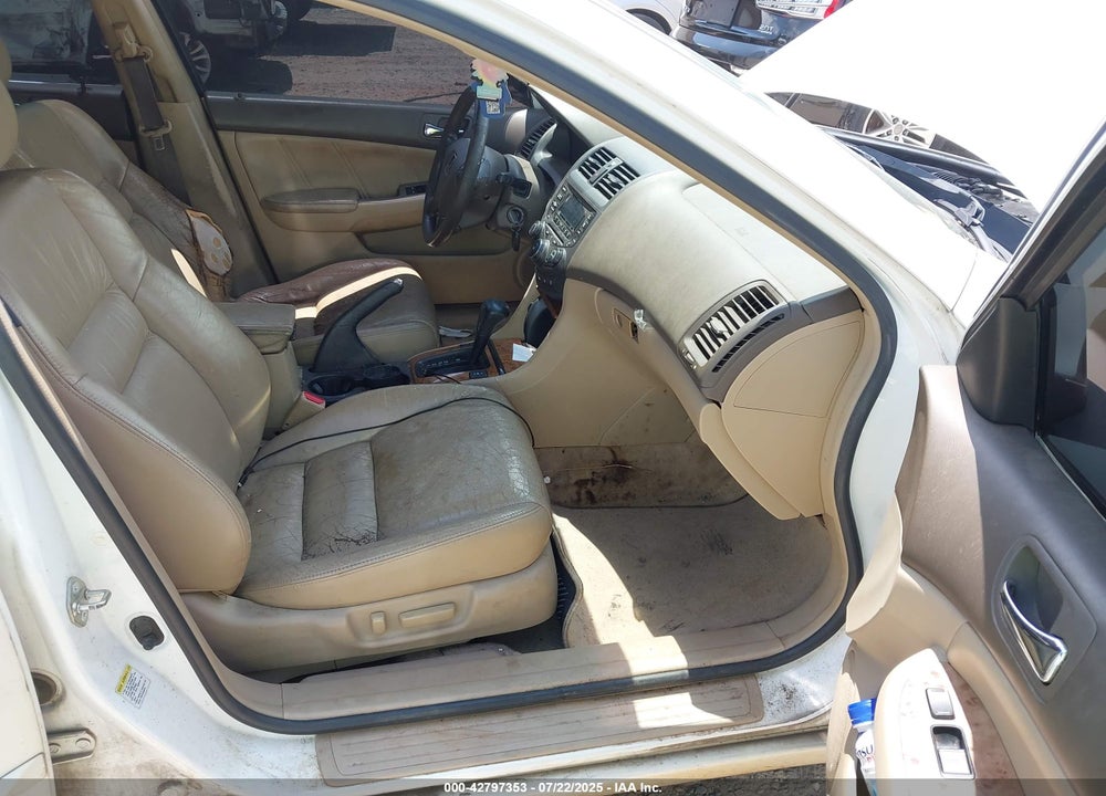 2004 HONDA ACCORD VIN: 1HGCM66524A053291
