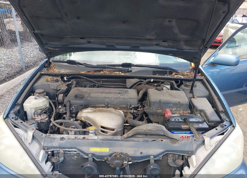 2004 TOYOTA CAMRY XLE VIN: 4T1BE30K64U844244