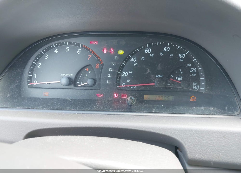 2004 TOYOTA CAMRY XLE VIN: 4T1BE30K64U844244