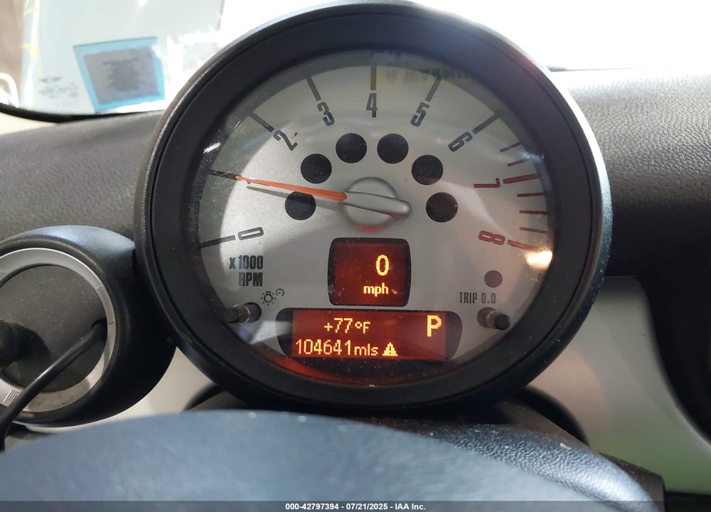2012 MINI COOPER VIN: WMWSU3C50CT257231