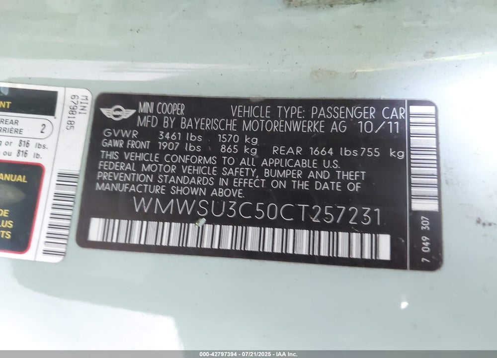 2012 MINI COOPER VIN: WMWSU3C50CT257231