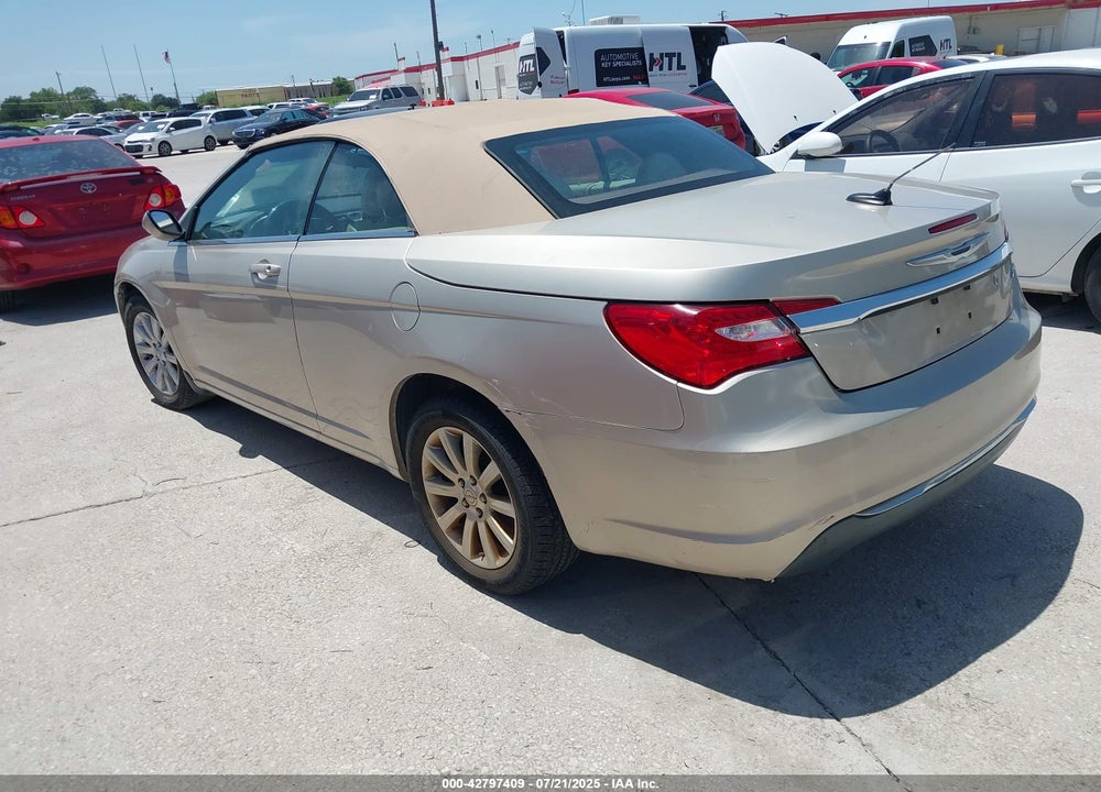 2013 CHRYSLER 200 VIN: 1C3BCBEB7DN559676