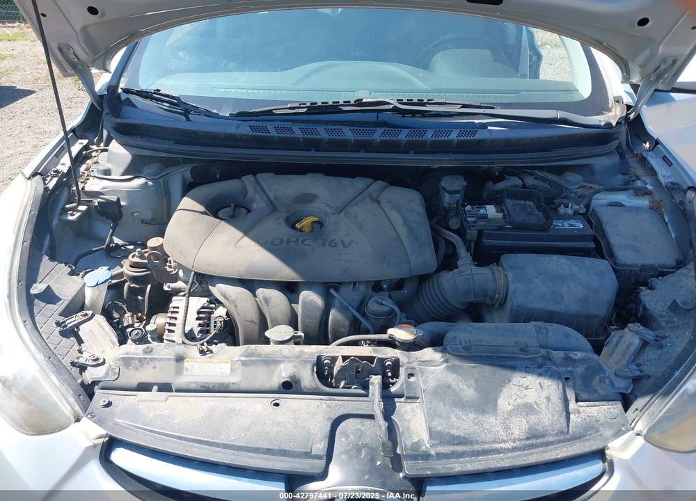 2012 HYUNDAI ELANTRA VIN: 5NPDH4AE4CH066974