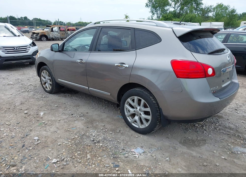 2011 NISSAN ROGUE VIN: JN8AS5MV5BW279404