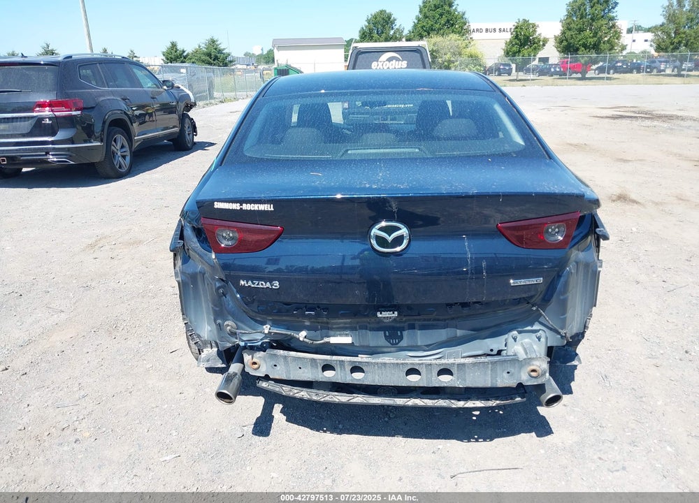 2021 MAZDA 3 2.5 S VIN: JM1BPAALXM1341814
