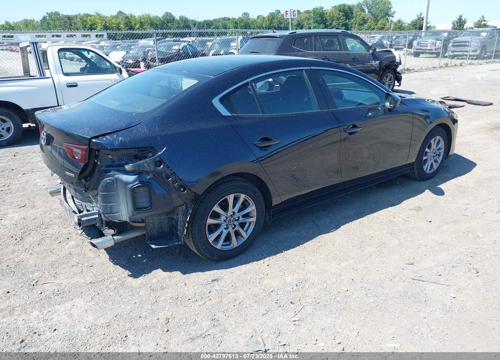 2021 MAZDA 3 2.5 S VIN: JM1BPAALXM1341814