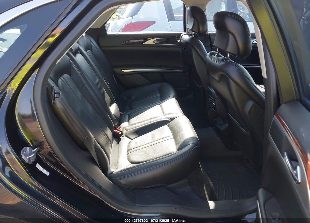 2014 LINCOLN MKZ VIN: 3LN6L2G92ER826644