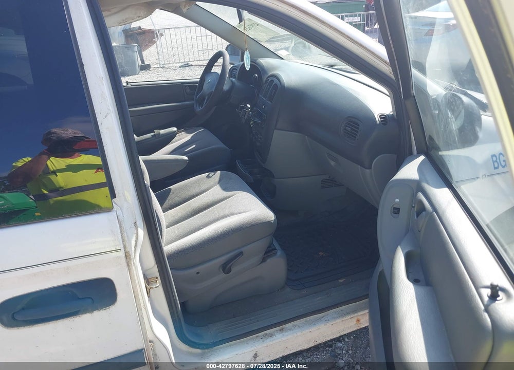 2006 DODGE GRAND CARAVAN VIN: 1D4GP24RX6B587290