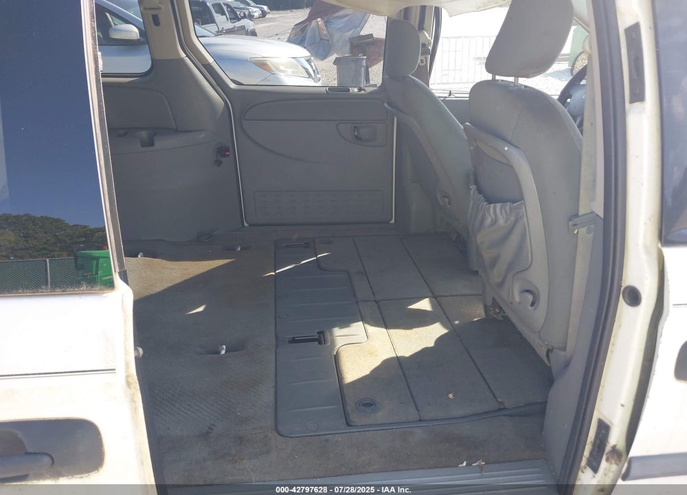 2006 DODGE GRAND CARAVAN VIN: 1D4GP24RX6B587290
