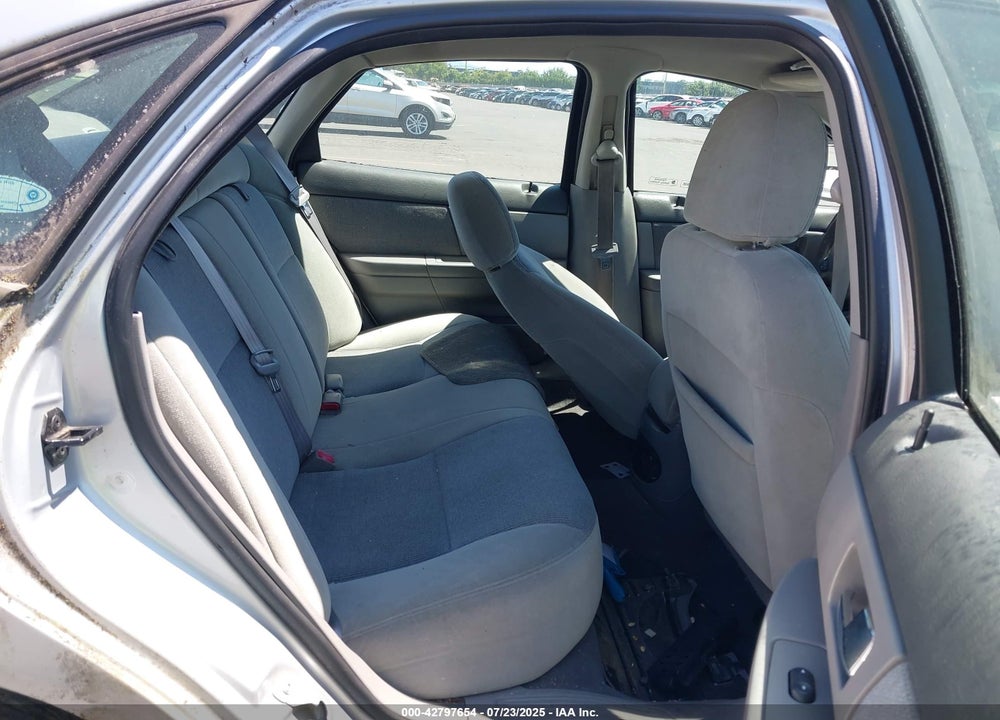 2000 FORD TAURUS SES VIN: 1FAFP55U8YG234331