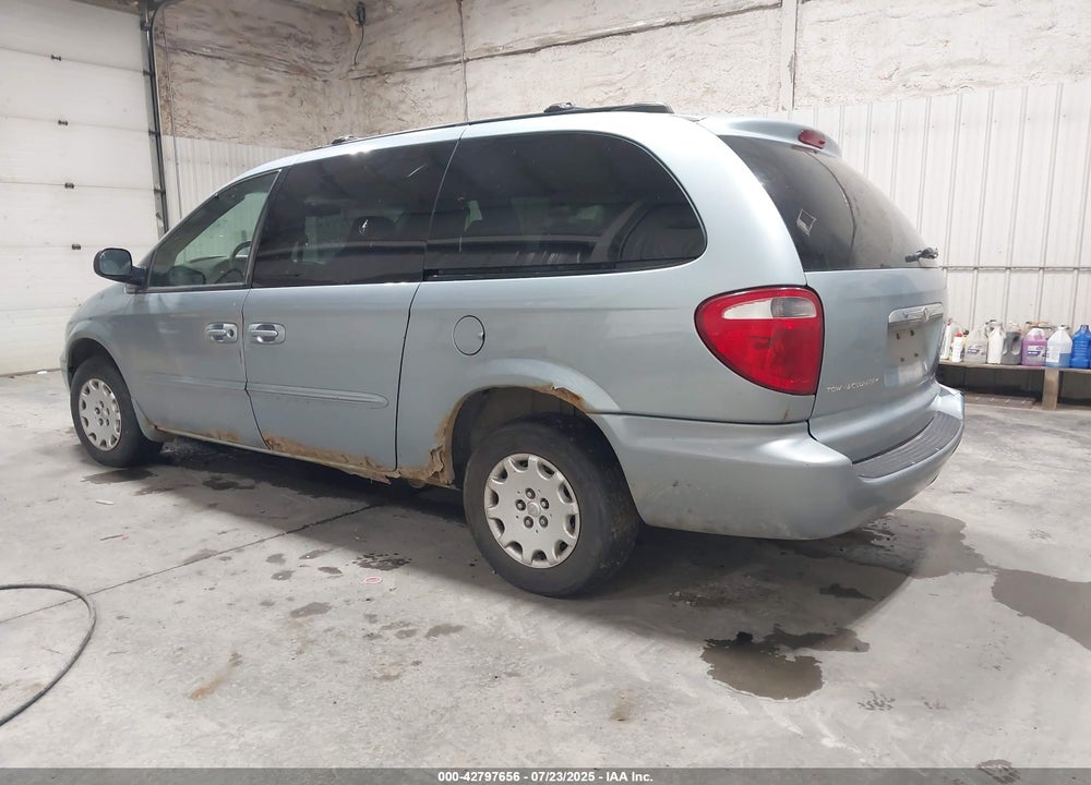 2003 CHRYSLER TOWN & COUNTRY LX VIN: 2C4GP44323R303703