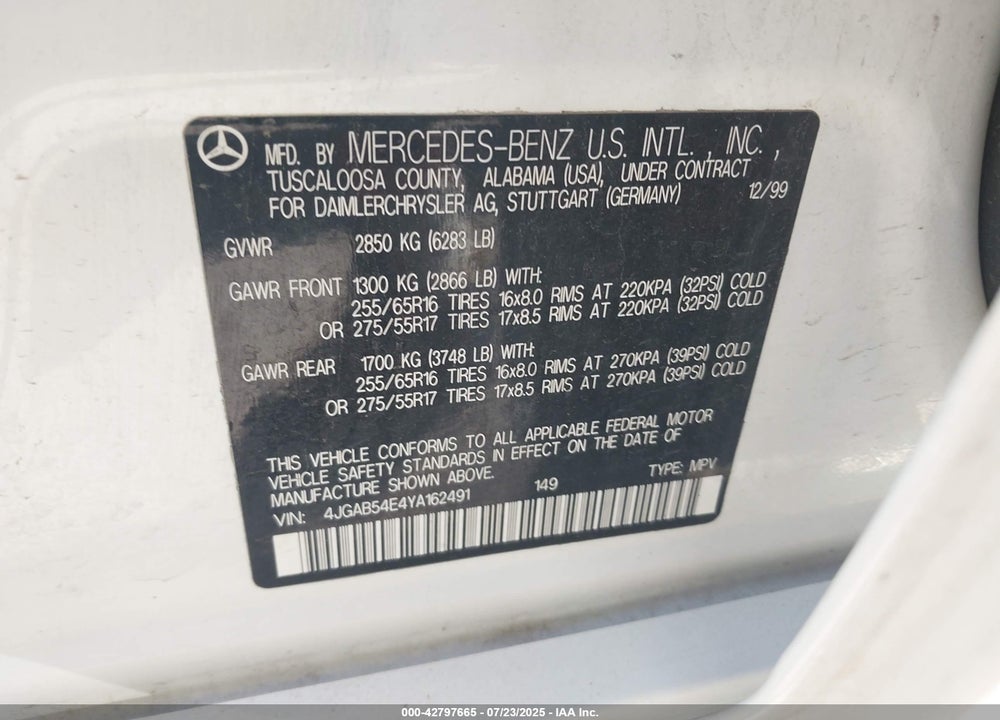 2000 MERCEDES-BENZ ML 320 VIN: 4JGAB54E4YA162491