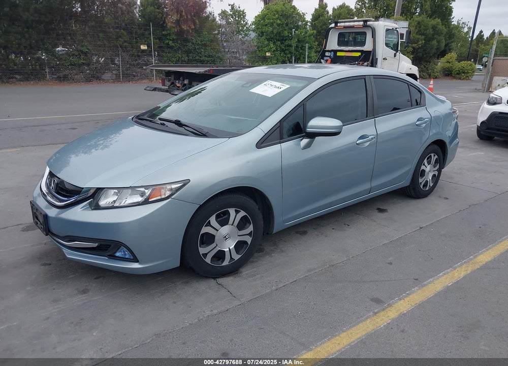 2014 HONDA CIVIC HYBRID VIN: 19XFB4F32EE201104