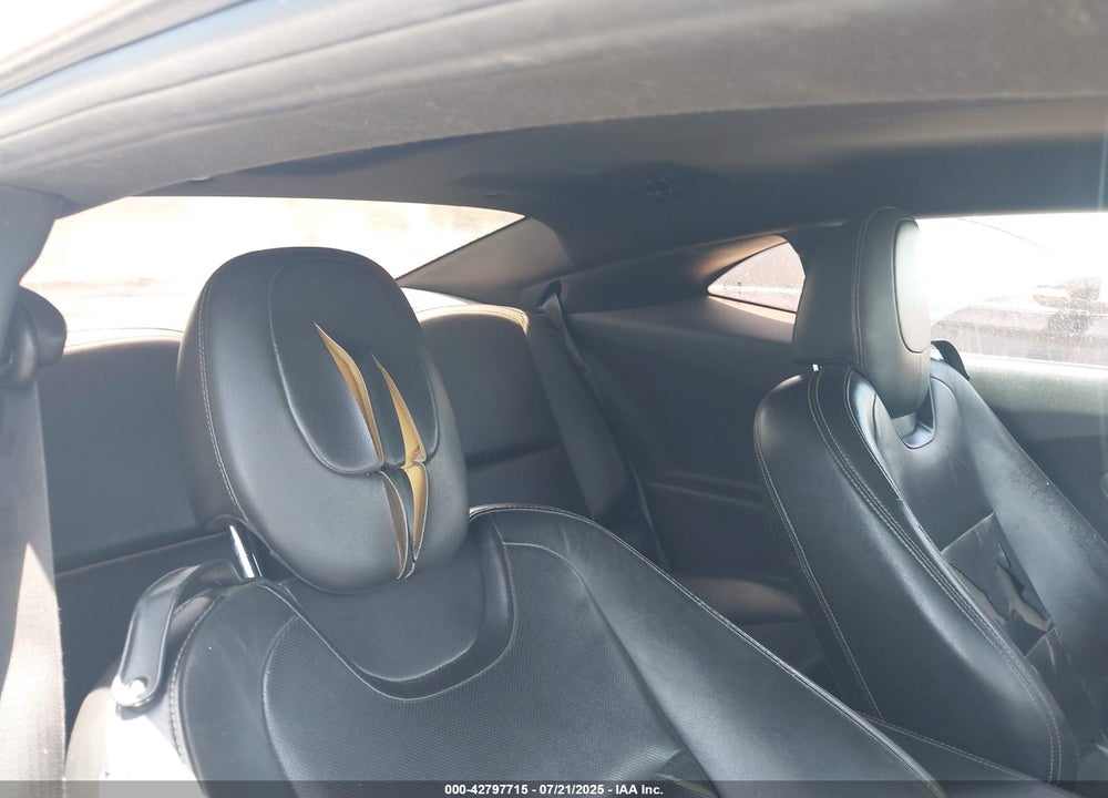 2014 CHEVROLET CAMARO VIN: 2G1FC1E31E9215323