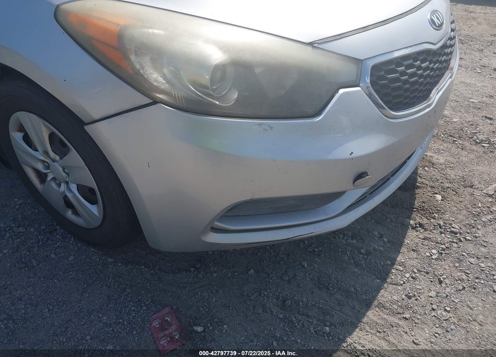 2015 KIA FORTE VIN: KNAFK4A69F5260002