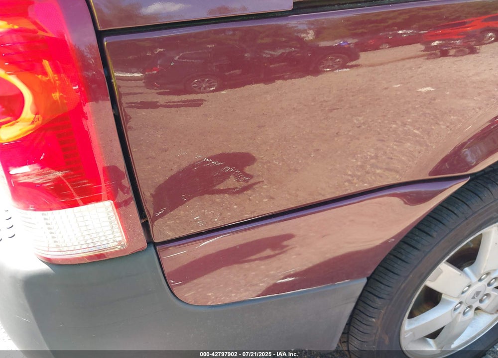2007 SATURN RELAY 3 VIN: 5GZDV23157D160928