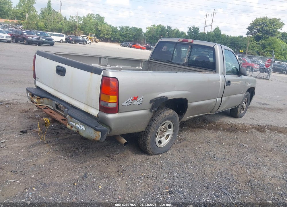 2000 CHEVROLET SILVERADO 1500 VIN: 1GCEK14V6YE424020