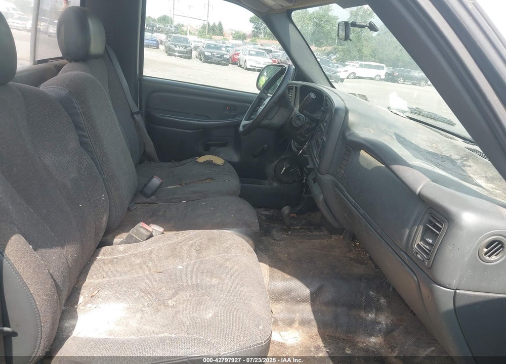 2000 CHEVROLET SILVERADO 1500 VIN: 1GCEK14V6YE424020