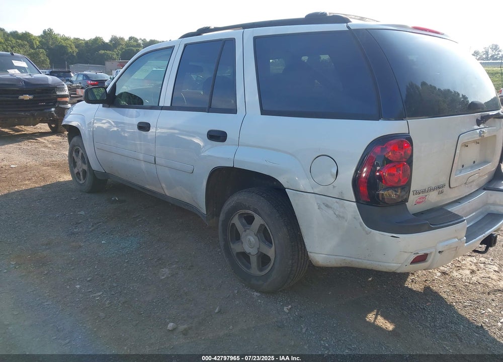 2006 CHEVROLET TRAILBLAZER LS VIN: 1GNDS13SX62269206