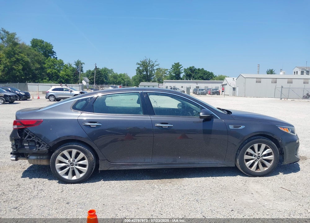 2018 KIA OPTIMA S VIN: 5XXGT4L36JG227342