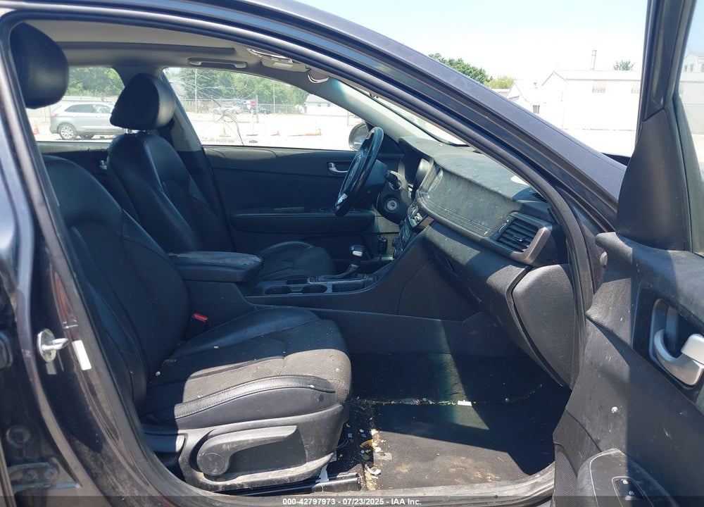 2018 KIA OPTIMA S VIN: 5XXGT4L36JG227342