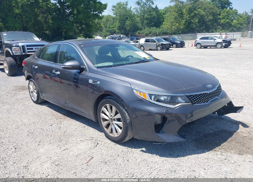 2018 KIA OPTIMA S VIN: 5XXGT4L36JG227342