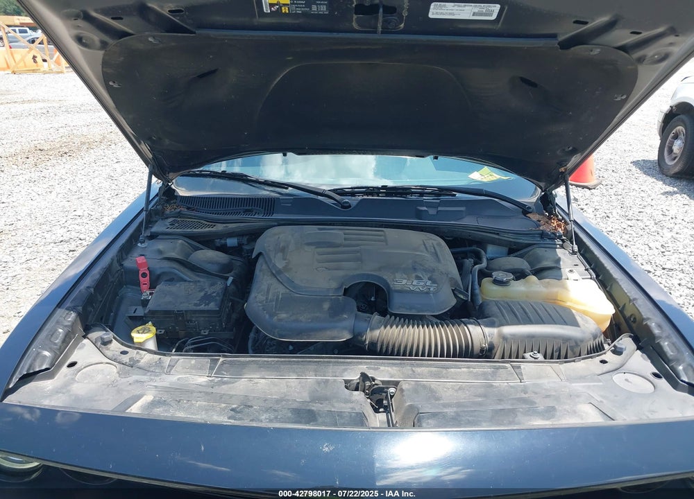 2019 DODGE CHALLENGER VIN: 2C3CDZAG7KH743940