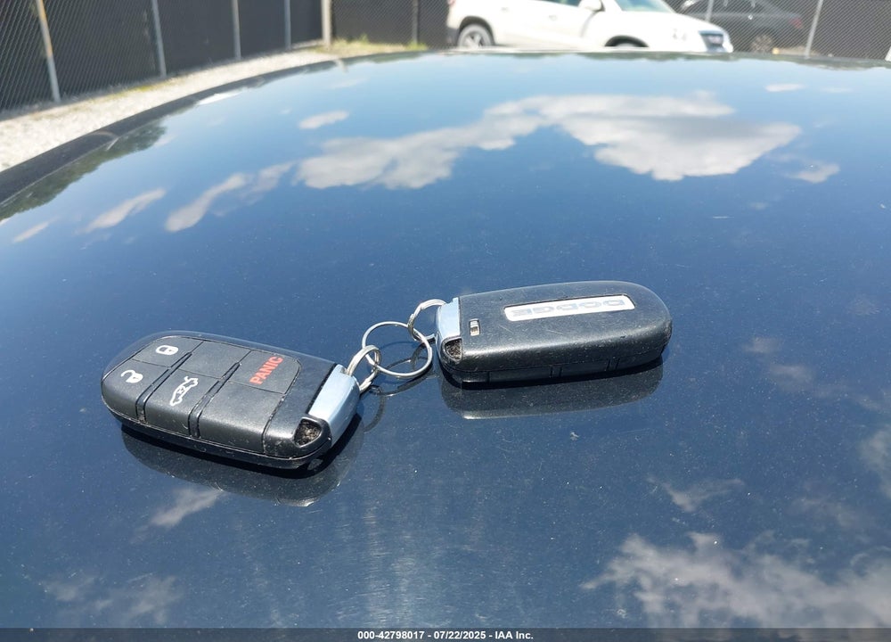 2019 DODGE CHALLENGER VIN: 2C3CDZAG7KH743940