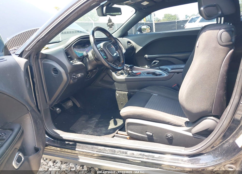 2019 DODGE CHALLENGER VIN: 2C3CDZAG7KH743940