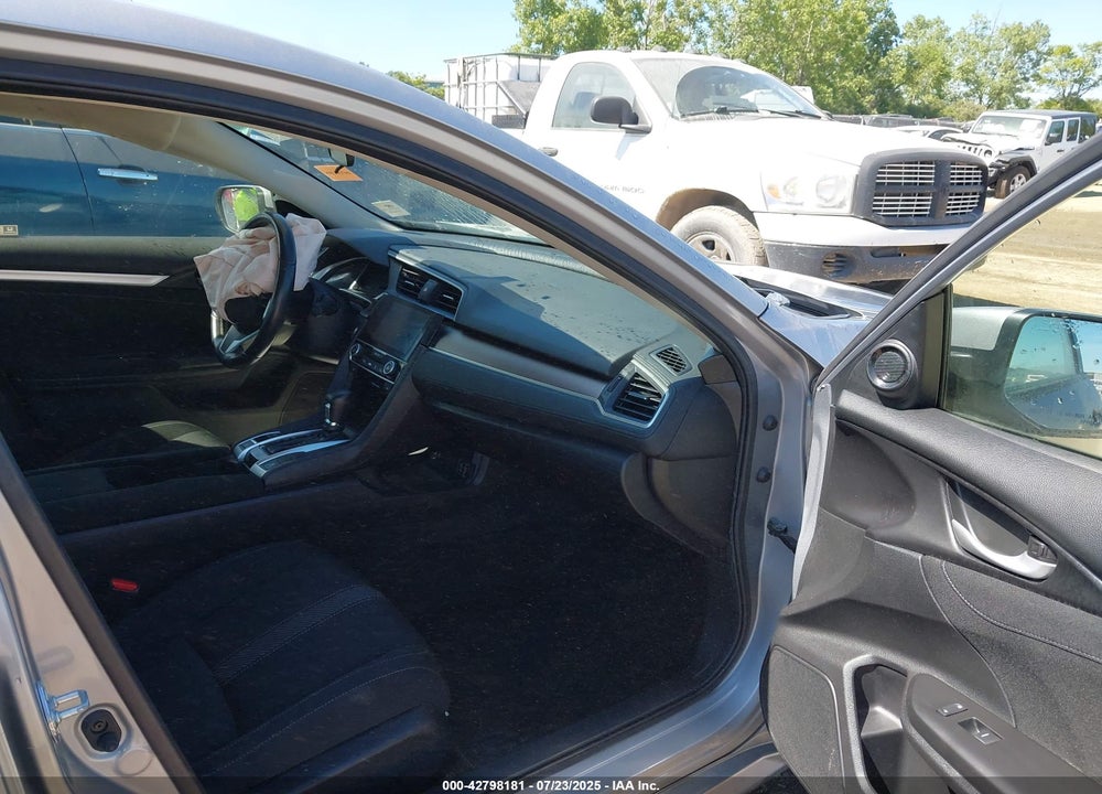 2018 HONDA CIVIC VIN: JHMFC1F31JX013498