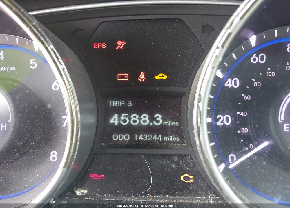 2011 HYUNDAI SONATA VIN: 5NPEC4AC1BH258837