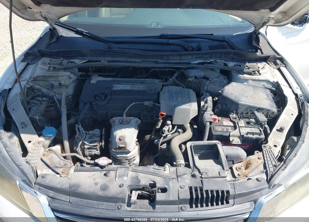 2013 HONDA ACCORD VIN: 1HGCR2F80DA059059