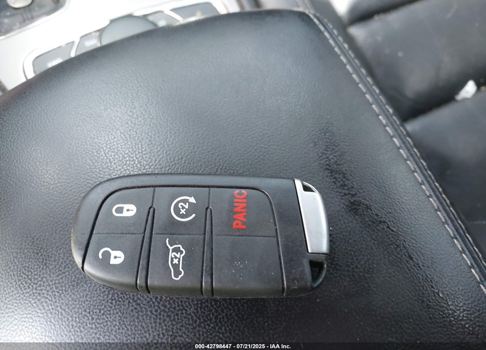2021 JEEP GRAND CHEROKEE VIN: 1C4RJFBG5MC581758