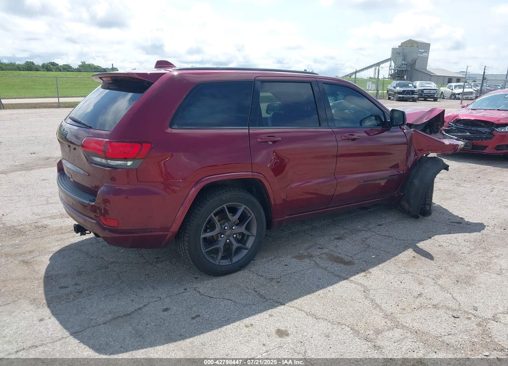 2021 JEEP GRAND CHEROKEE VIN: 1C4RJFBG5MC581758