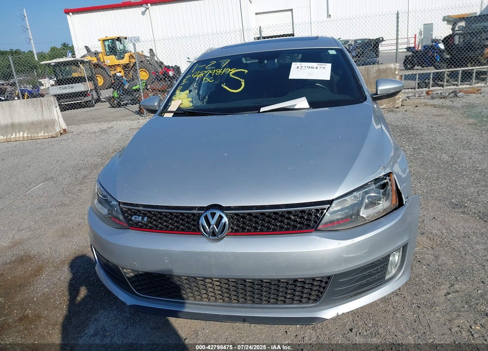 2014 VOLKSWAGEN JETTA VIN: 3VW4T7AJ8EM258972
