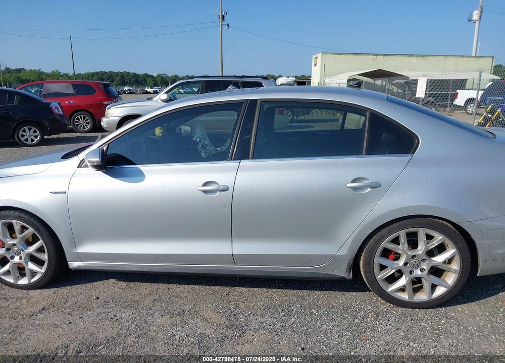 2014 VOLKSWAGEN JETTA VIN: 3VW4T7AJ8EM258972
