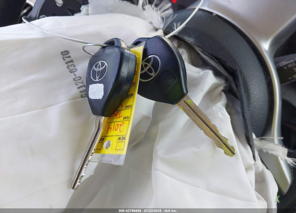 2014 TOYOTA YARIS VIN: JTDKTUD35ED574489