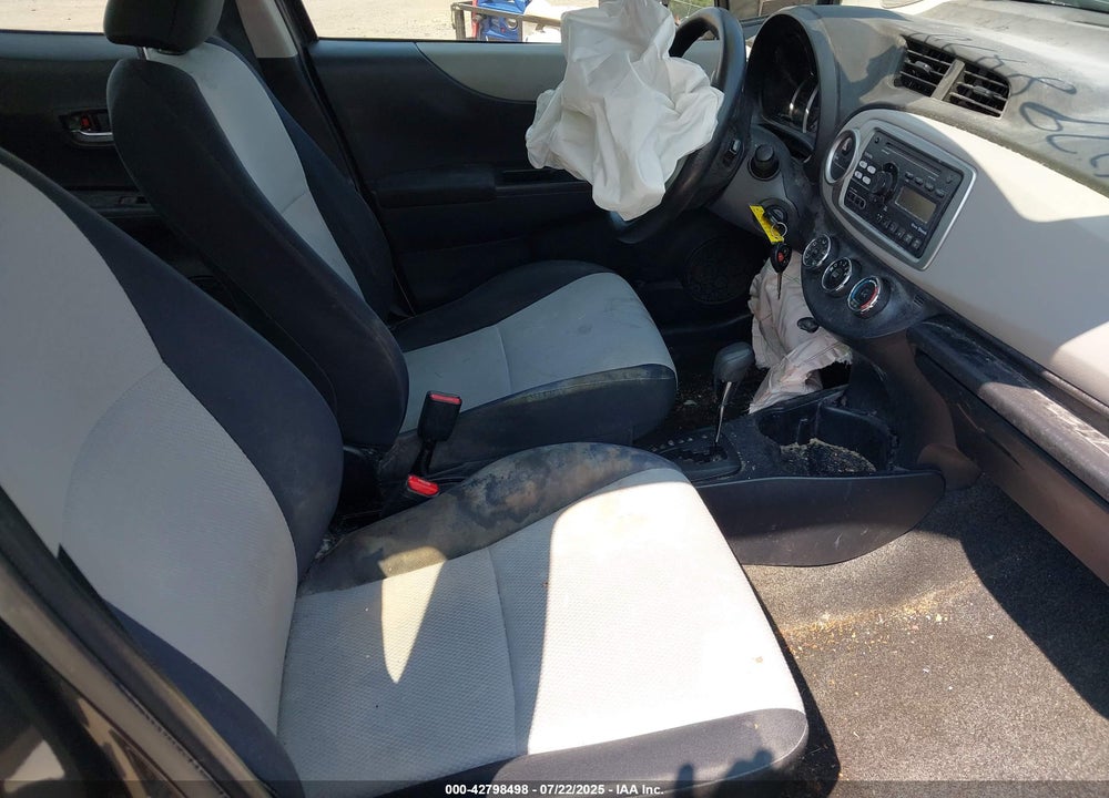 2014 TOYOTA YARIS VIN: JTDKTUD35ED574489
