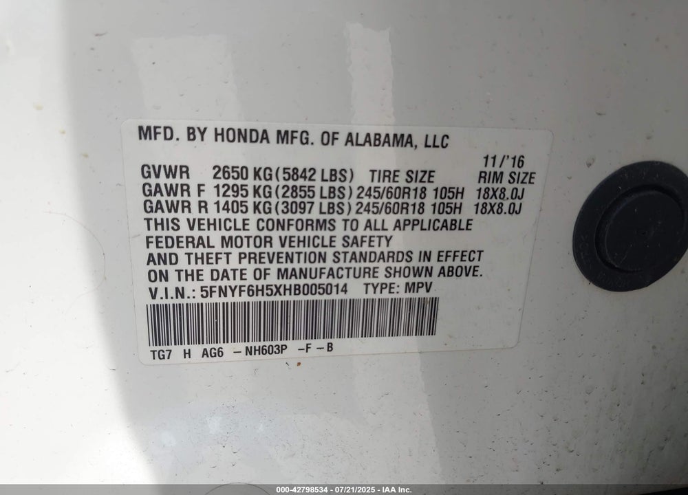 2017 HONDA PILOT VIN: 5FNYF6H5XHB005014