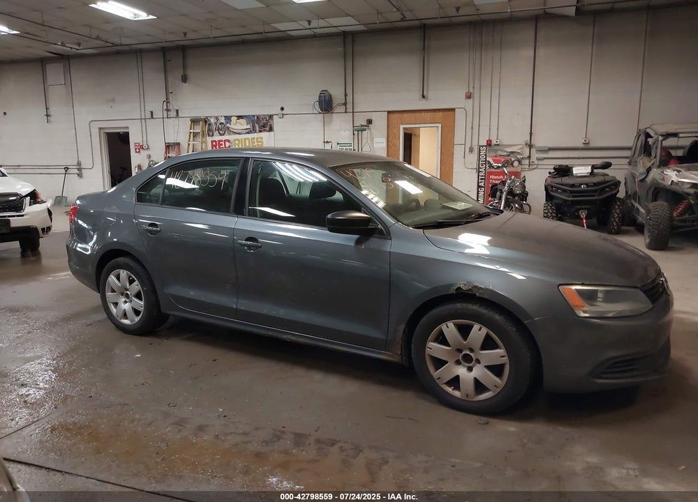 2011 VOLKSWAGEN JETTA VIN: 3VW2K7AJ4BM366429