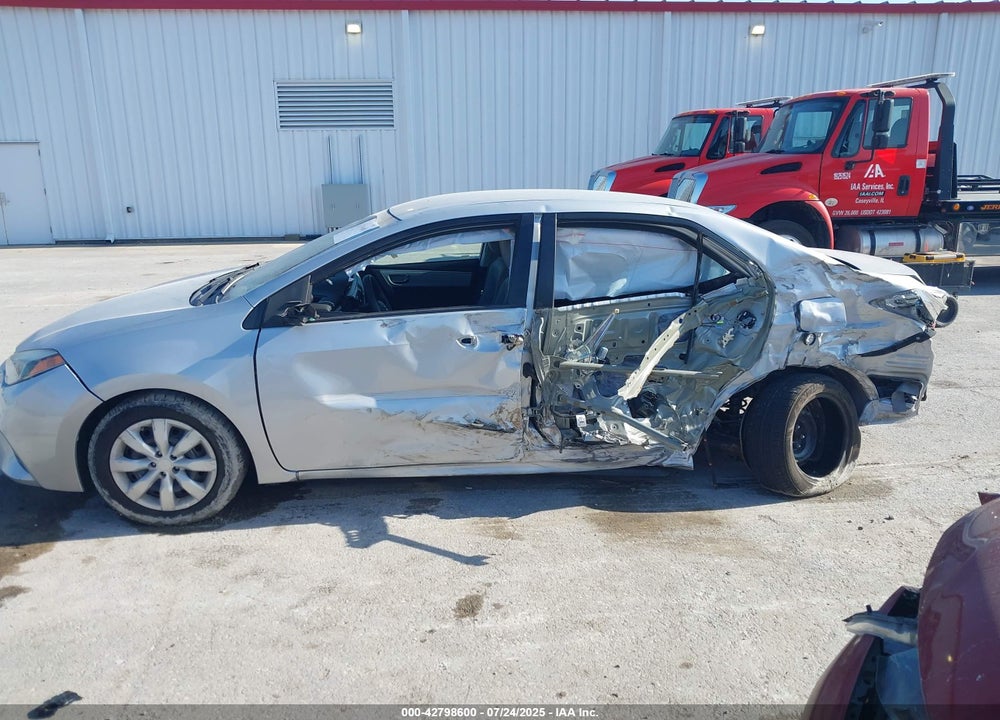 2016 TOYOTA COROLLA VIN: 2T1BURHEXGC481800