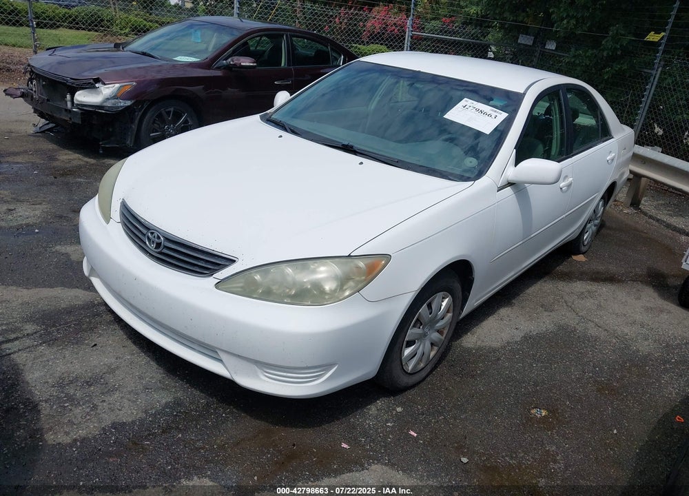 2005 TOYOTA CAMRY VIN: 4T1BE32K65U571787