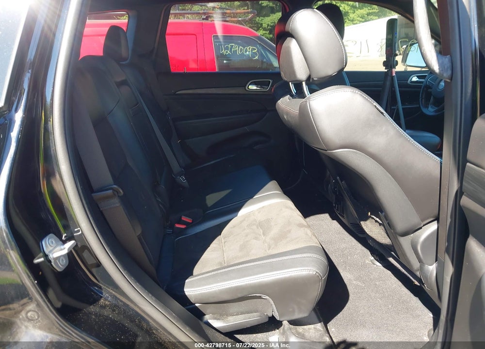 2020 JEEP GRAND CHEROKEE VIN: 1C4RJFAG3LC225728