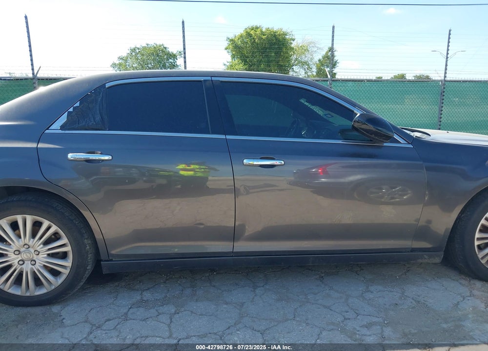 2014 CHRYSLER 300C AWD VIN: 2C3CCAKT1EH273313